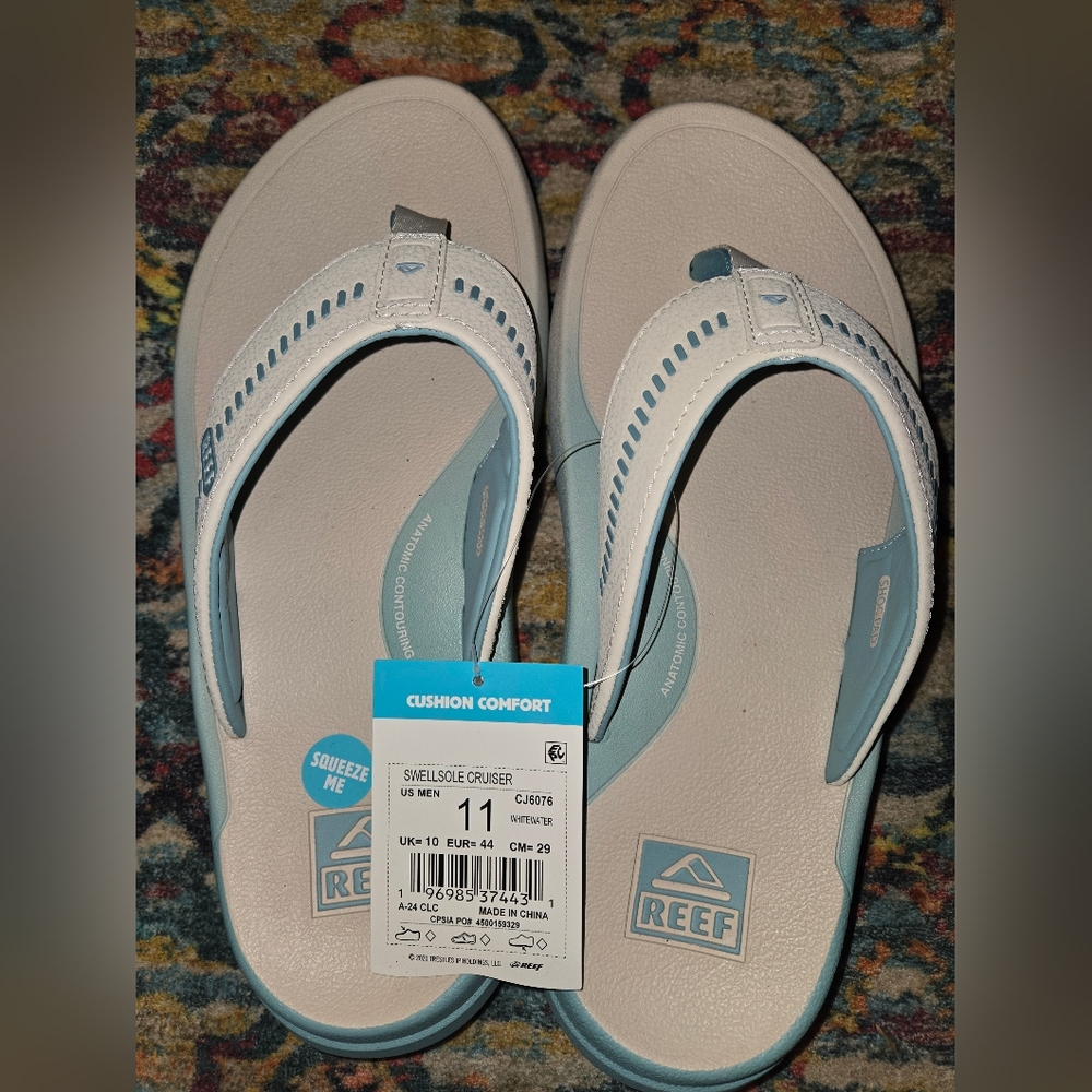 Reef Men's Sandals in White and Light Blue